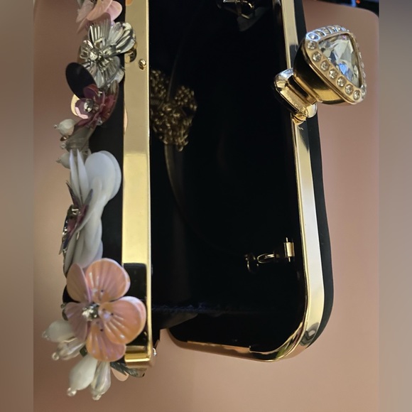 Jane Chic Designs Black Blooming Bliss Clutch - Picture 8 of 9